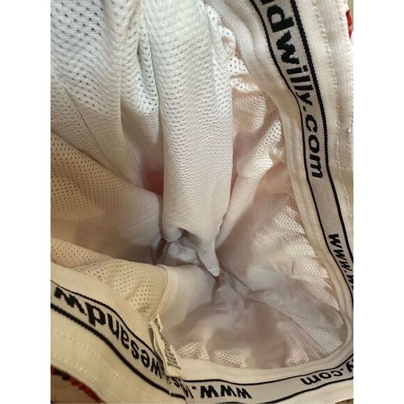 Wes & Willy Wisconsin Red and White Swim Shorts Size Large - Picture 5 of 5